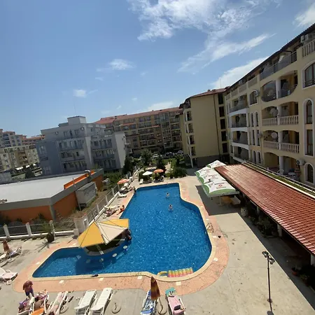 Royal Dreams Apartment *